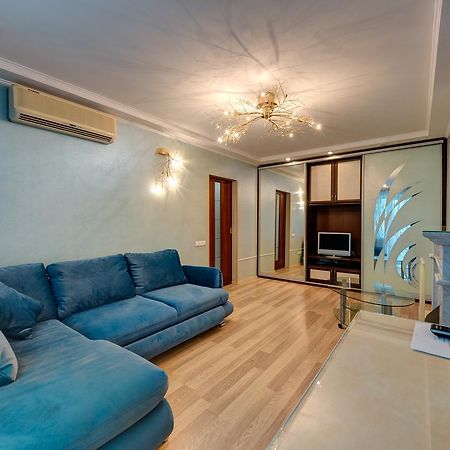 Apartamenty Na Dragomirova 10A キエフ エクステリア 写真