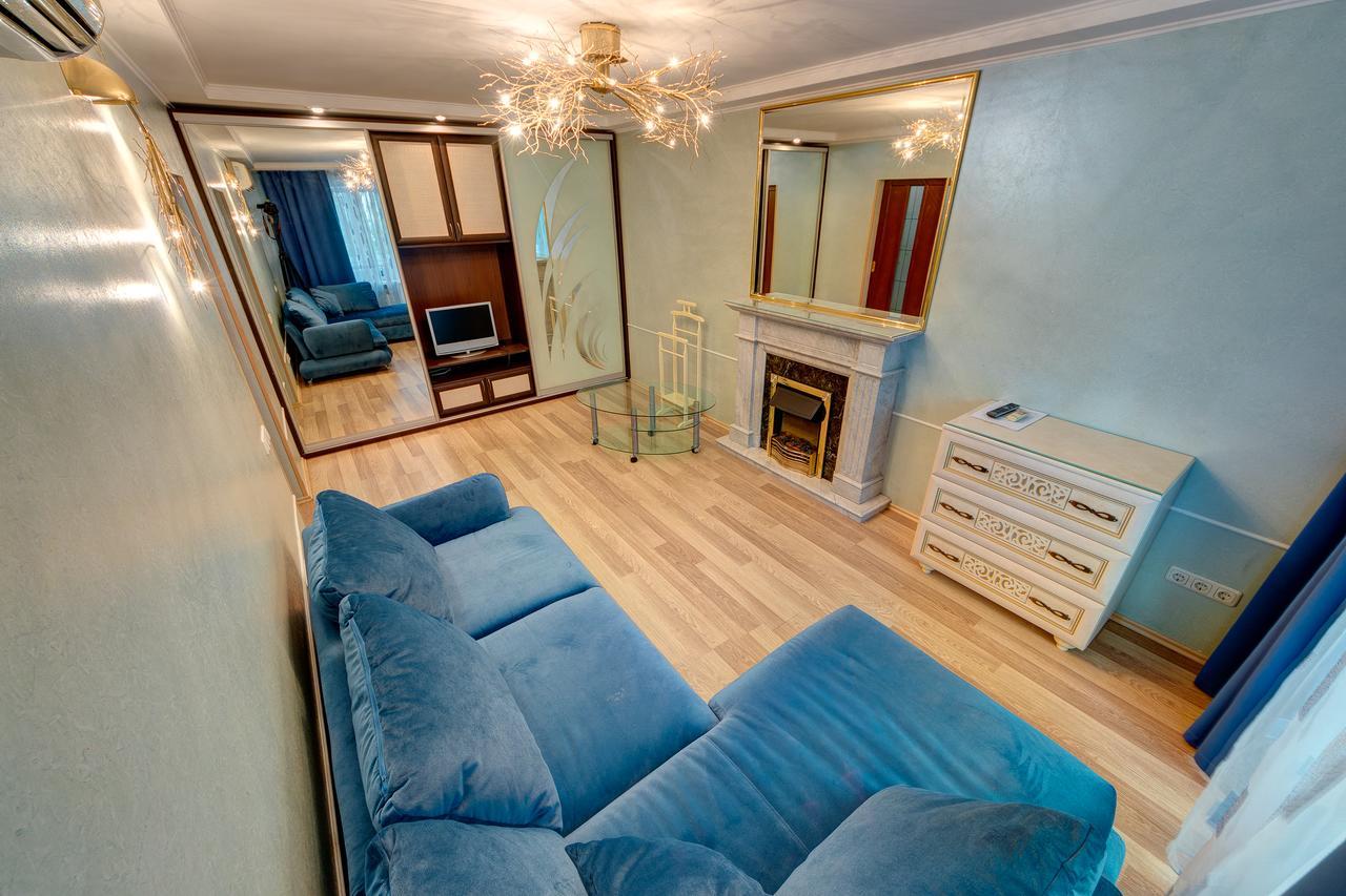 Apartamenty Na Dragomirova 10A キエフ エクステリア 写真