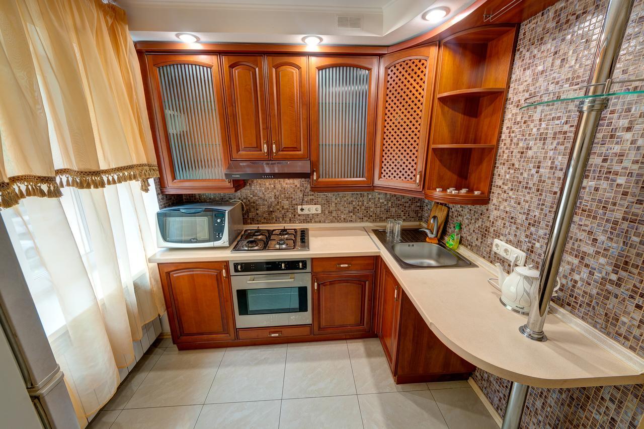 Apartamenty Na Dragomirova 10A キエフ エクステリア 写真